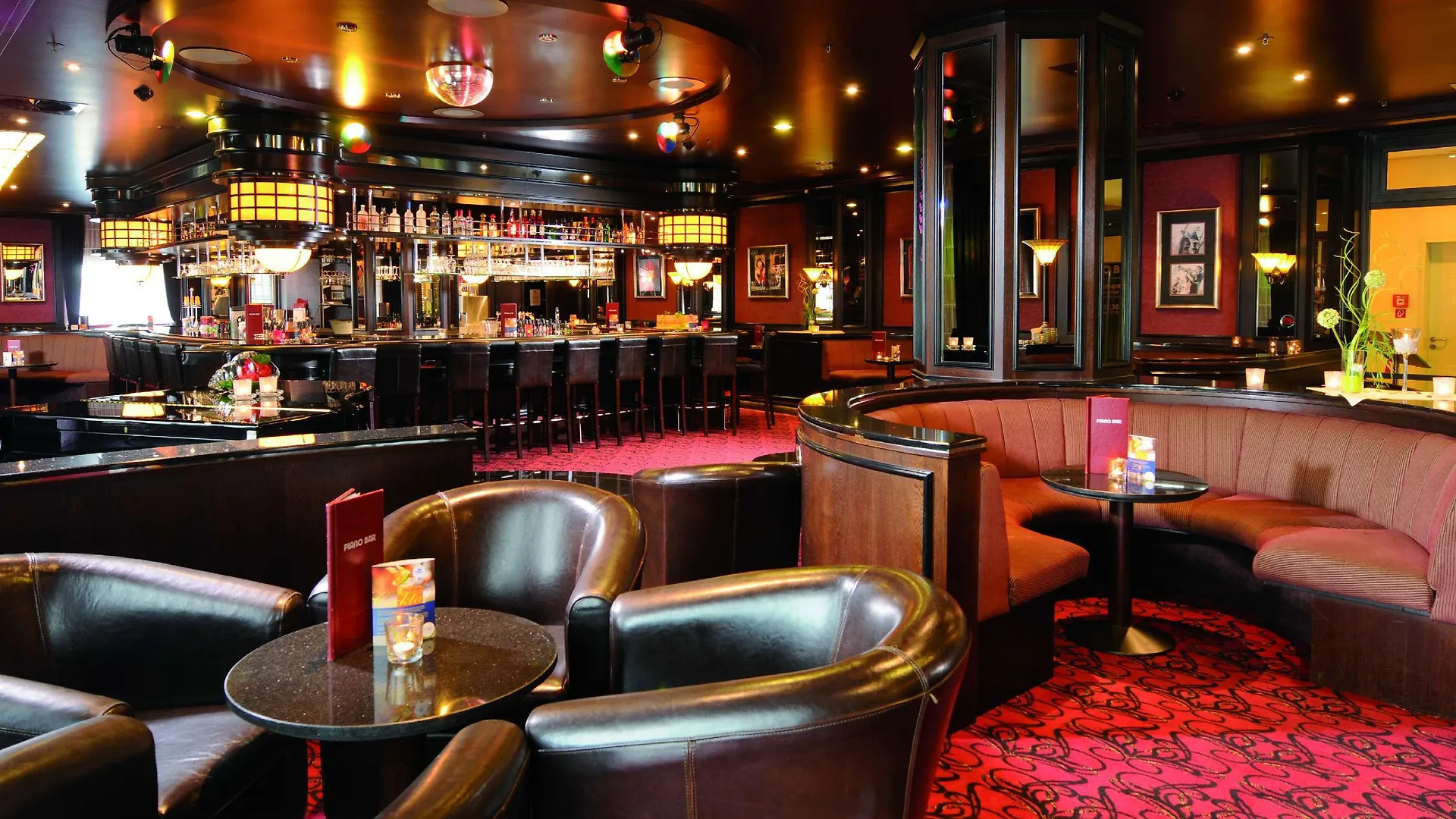 Maritim Hotel Dresde 4*,  Alemania