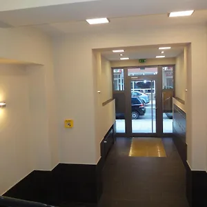 ellenőrizze a rendelkezésre állást